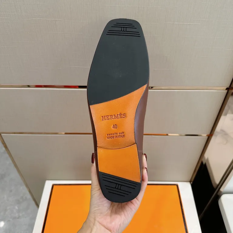 Hermes Shoe 